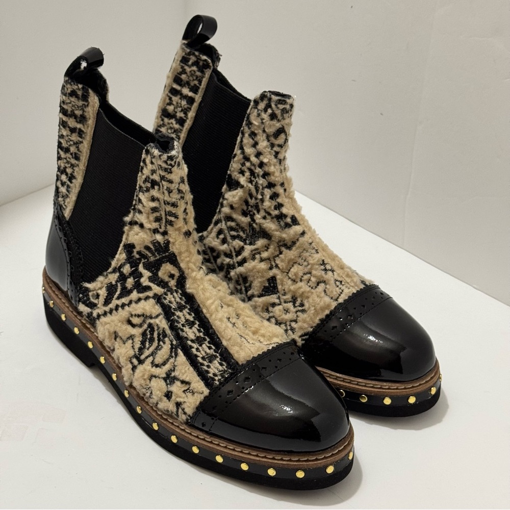 Free People Textile Atlas Chelsea Boots size 6.5 (37)